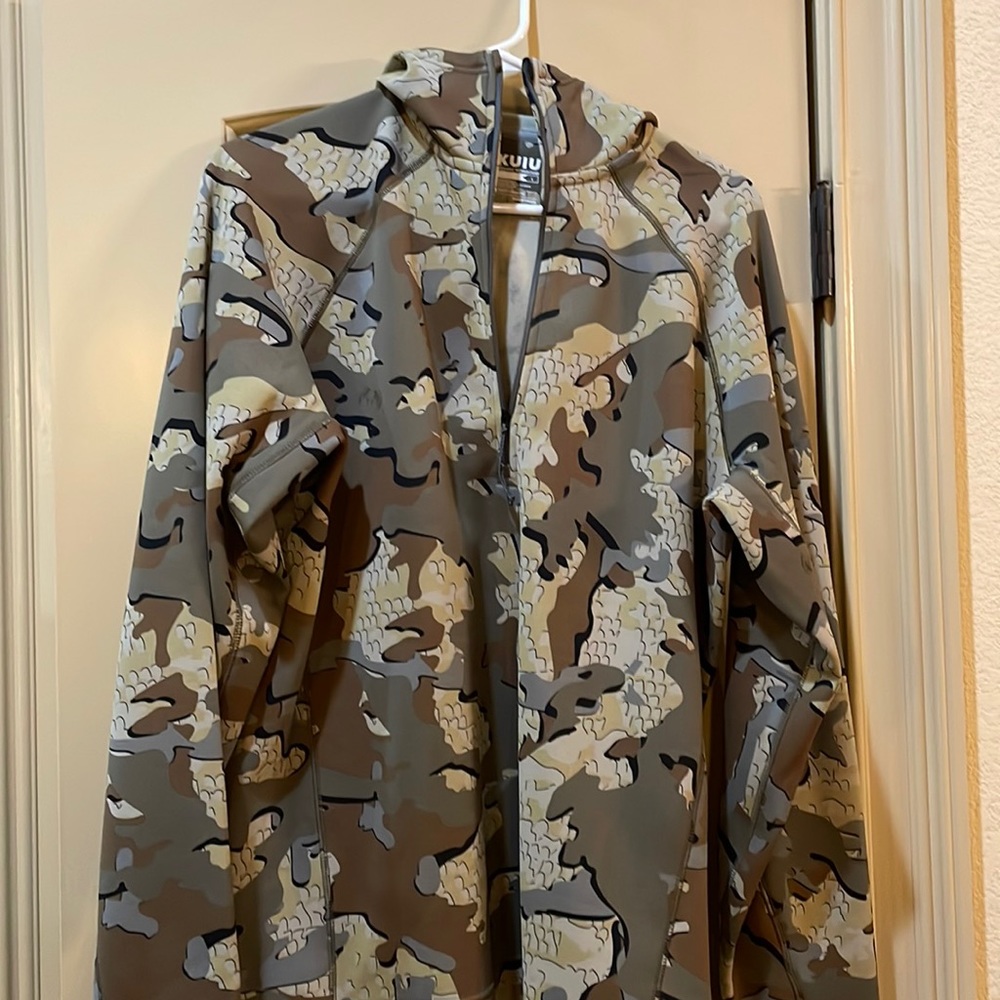 KUIU Peloton 200 Hoodie